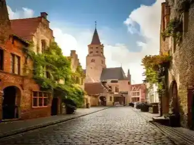 cobblestone streets of Bruges