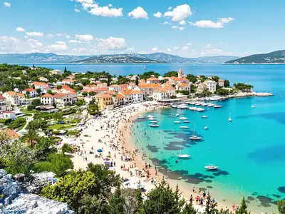 Couples and families enjoying the scenic beauty of Hvar.