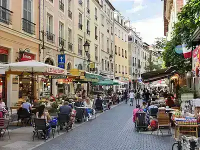  Lyon street scene with cafes and local cuisine.