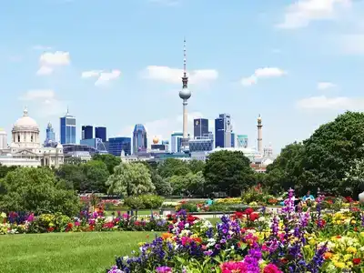 Couple enjoying outdoor activities in Berlin’s park.