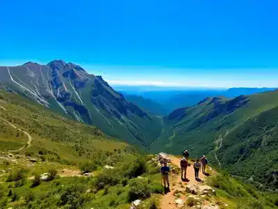 Scenic view of Aragon’s mountains and hiking landscapes.